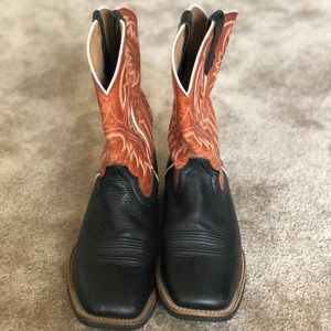 Ariat Cowboy boots (12)